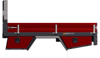 TRYSC-TrayWSideboardRed